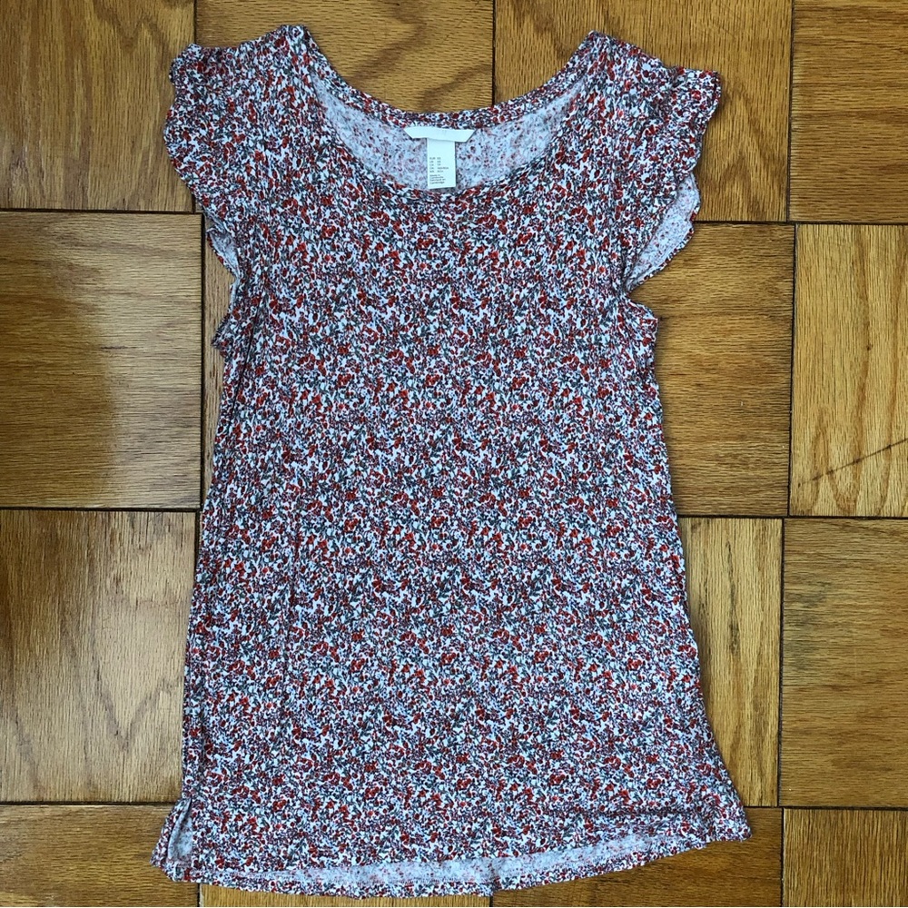 H&M Floral print flutter sleeve tee